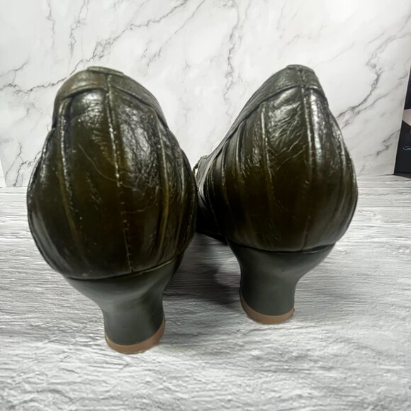 Miz Mooz Women's Trinity Olive Green Leather Kitten Heeled Shoes - Picture 7 of 16